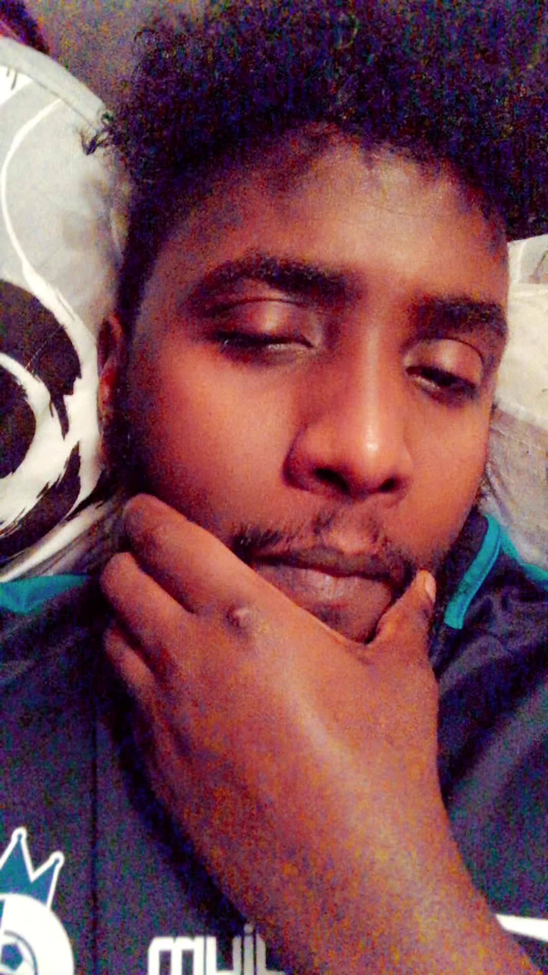 @ARSHAAD💯🇸🇱💯🇱🇺🤙