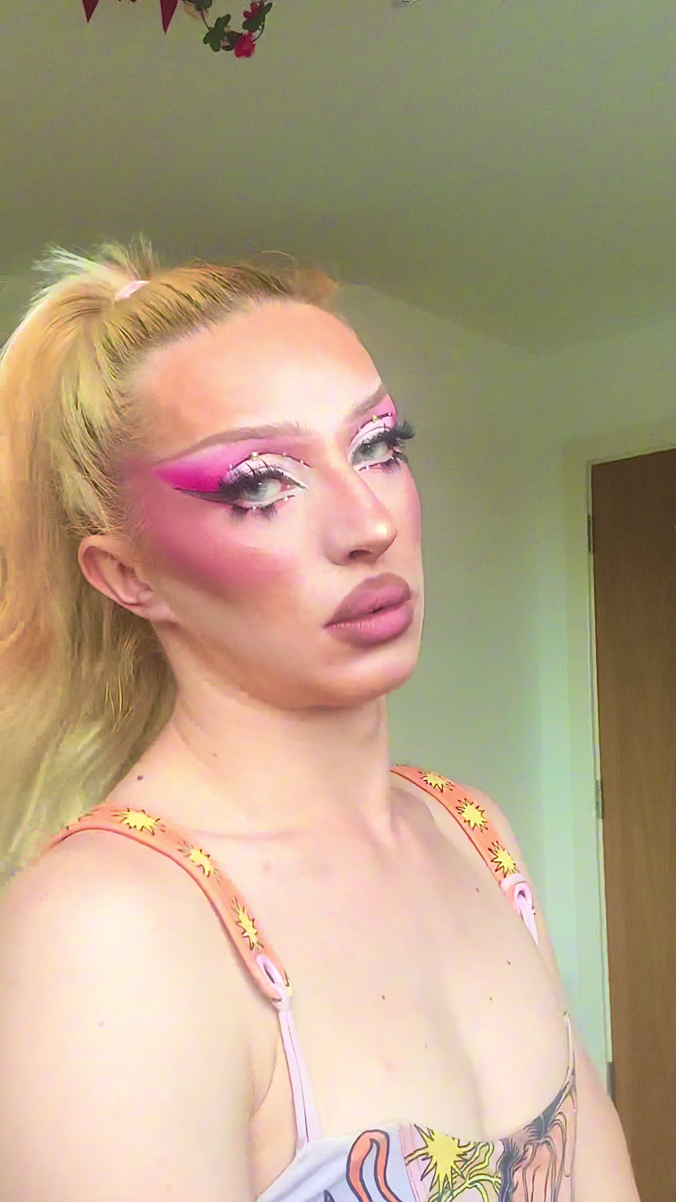 @CherryB