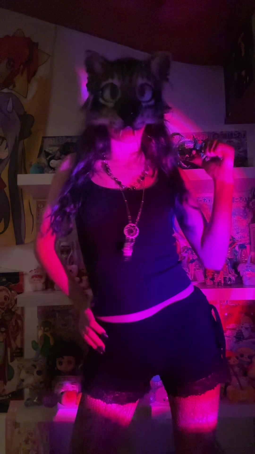 @H0ney_.