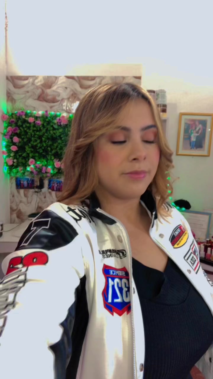 @Yanina Orué Almirón 🇵🇾