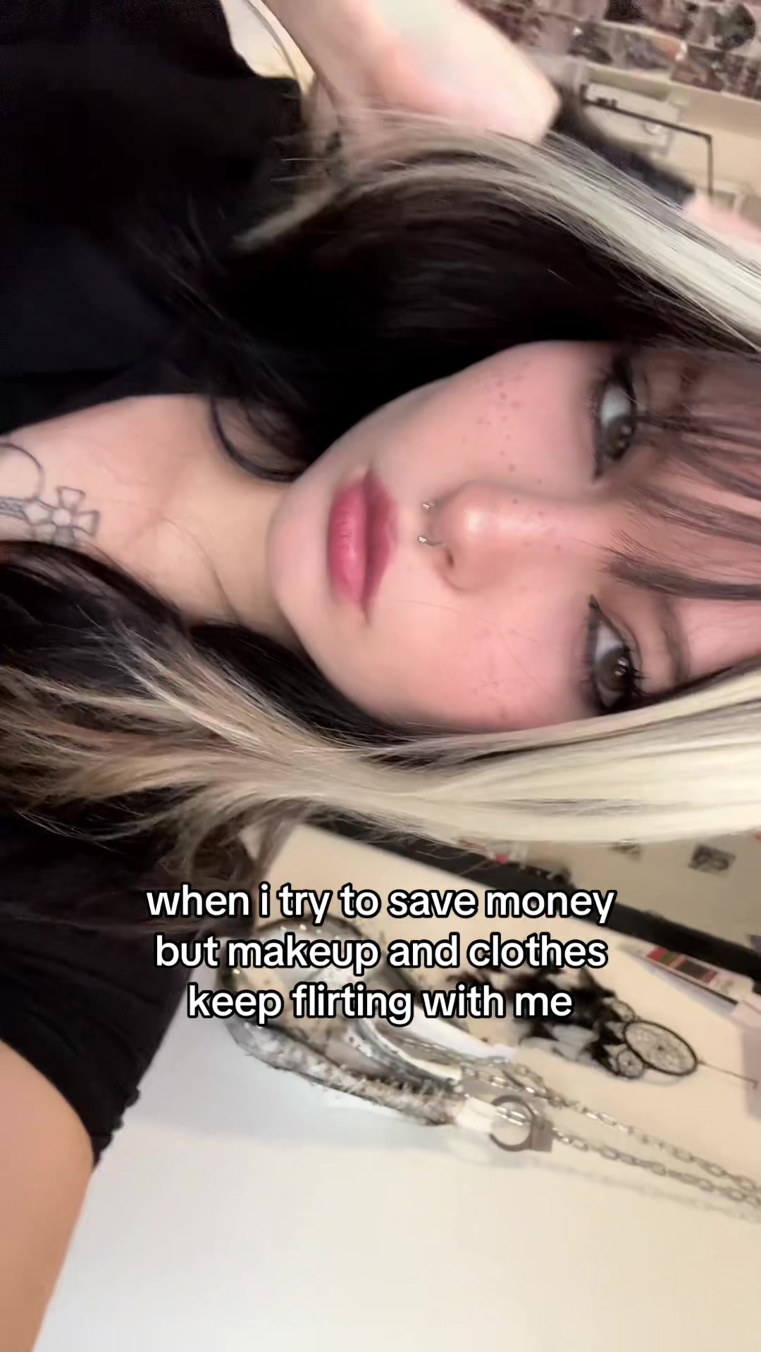 @lauralannii