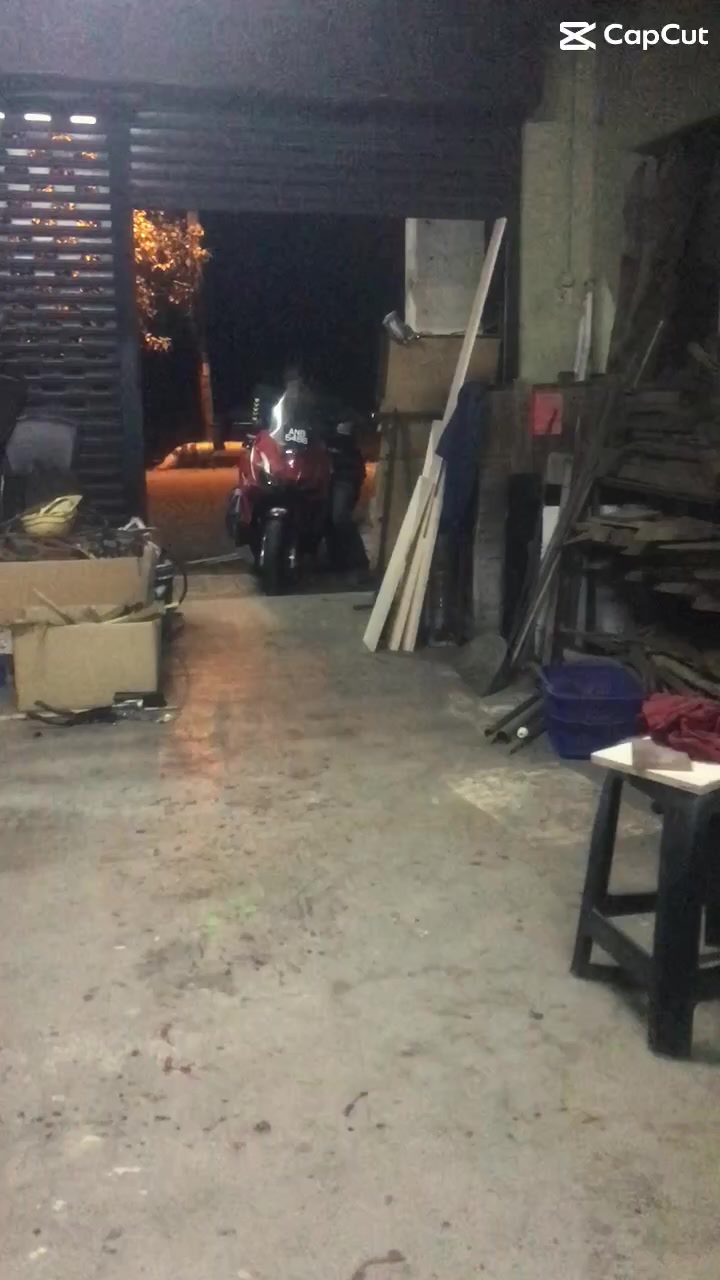 @Awiez Art Garage