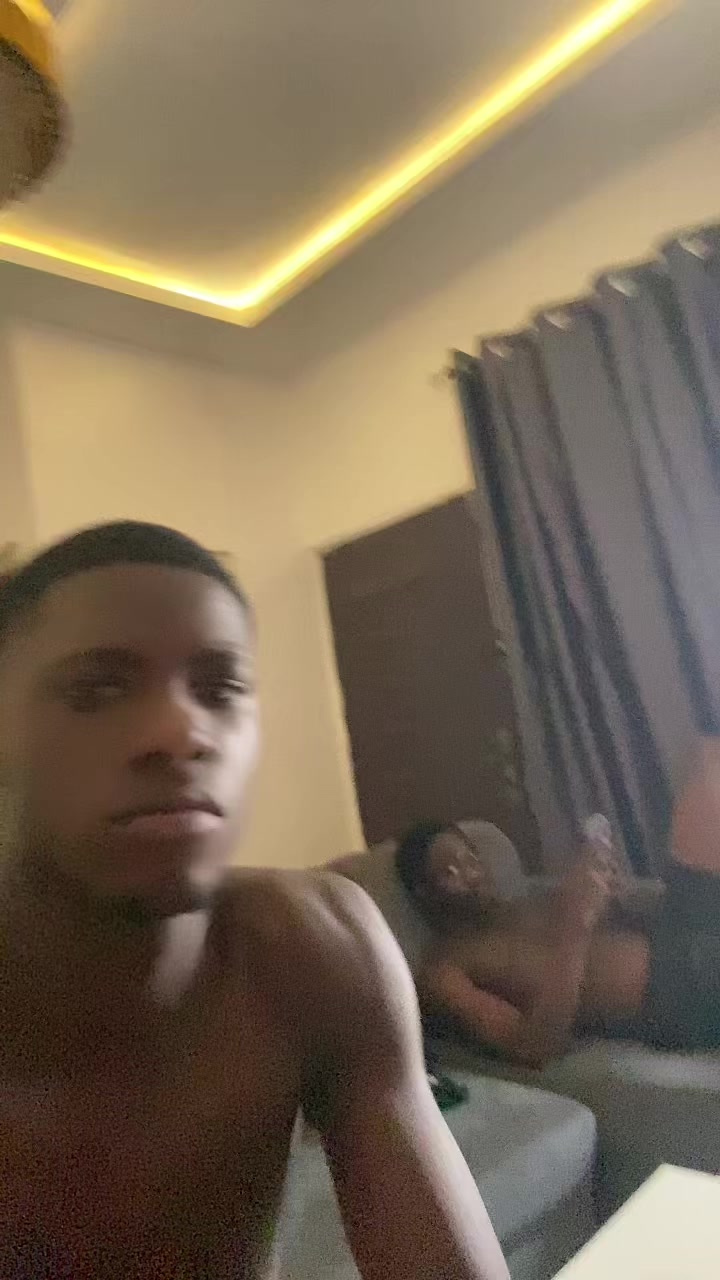 @LifeWithFavour