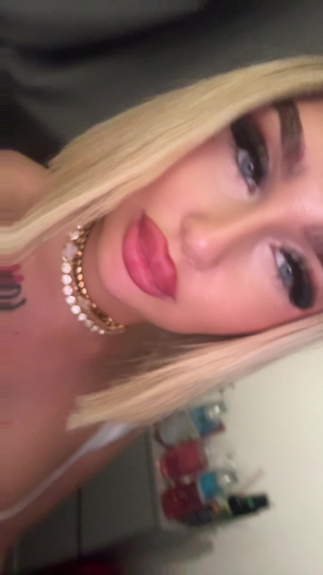 @daisseymourx