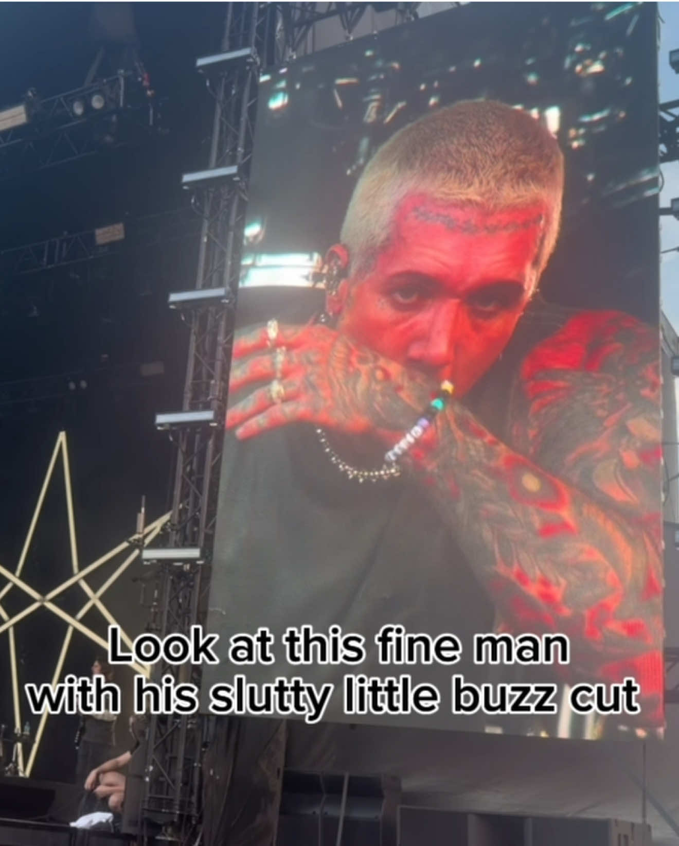 @𝕮𝖍𝖑𝖔𝖊 🖤