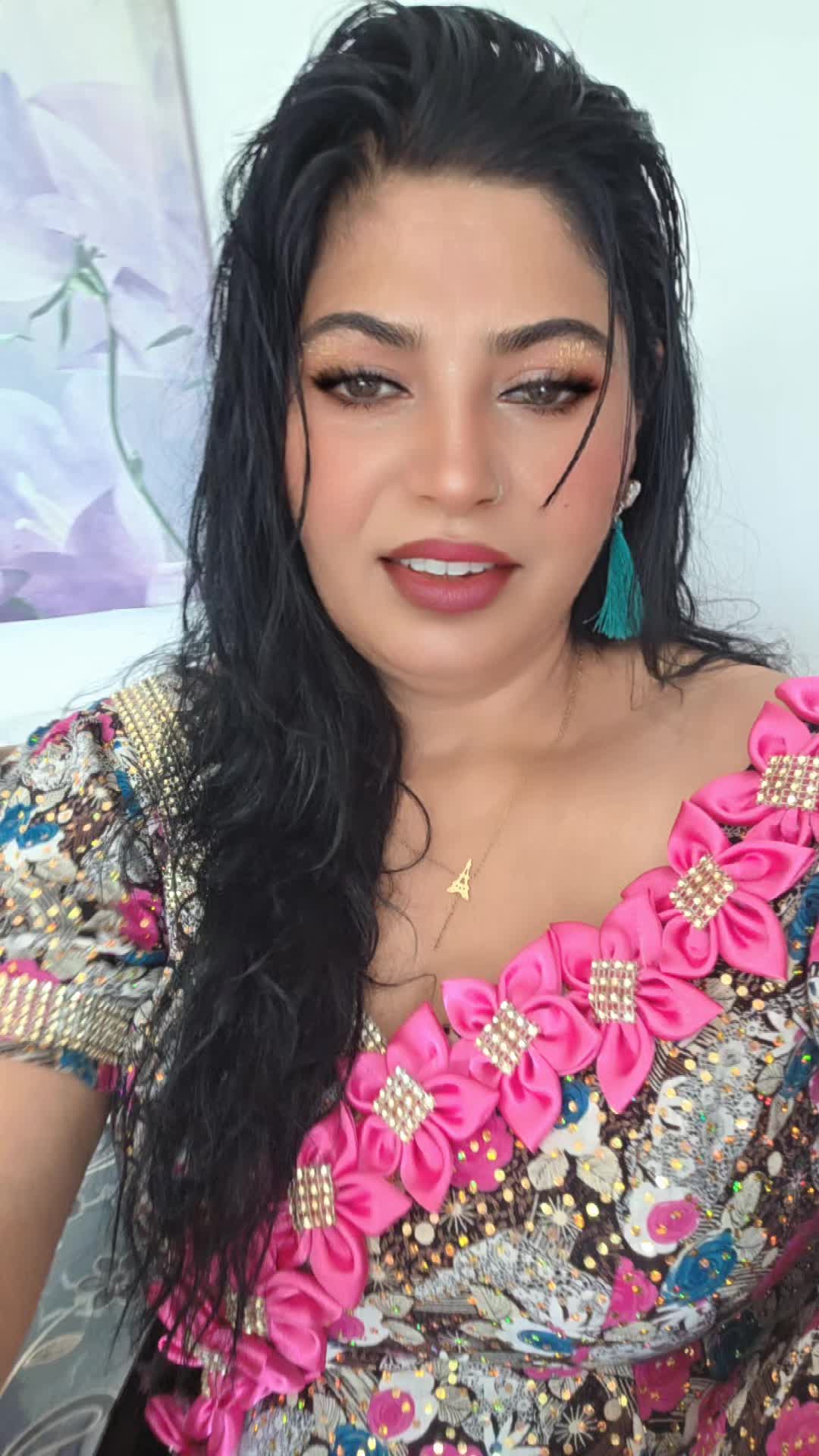 @🌹LARA🌹Ali🌹🕊️👠👠