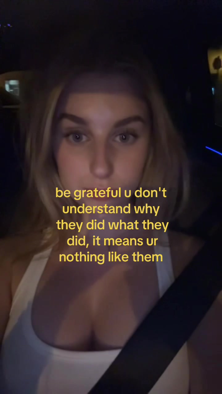 @mia-maria