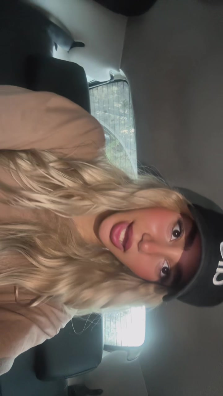 @saraakittyy