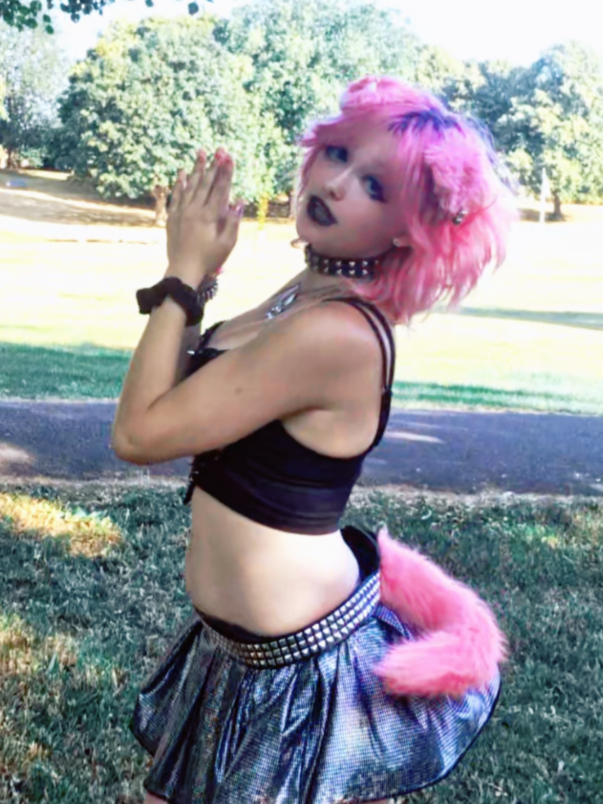 @Pink_Pup