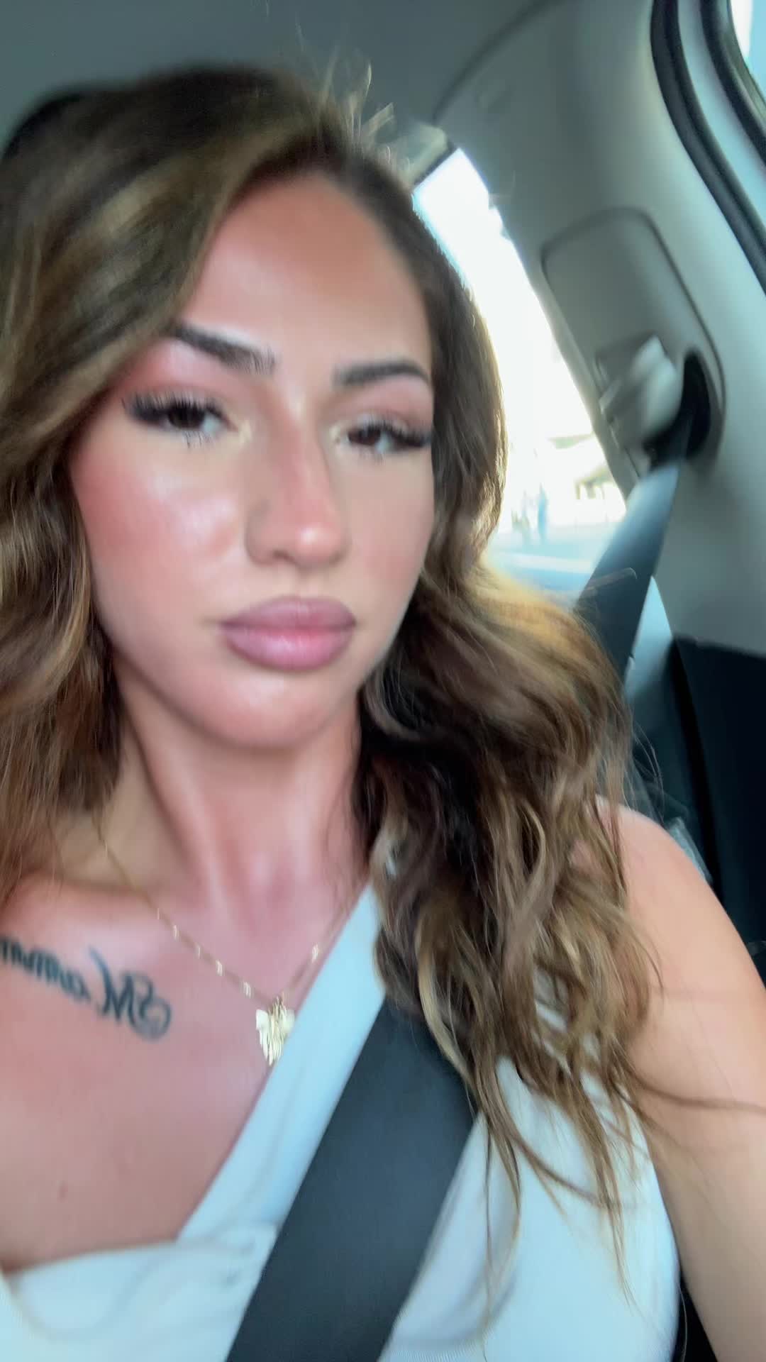 @Mira🤷🏻♀️