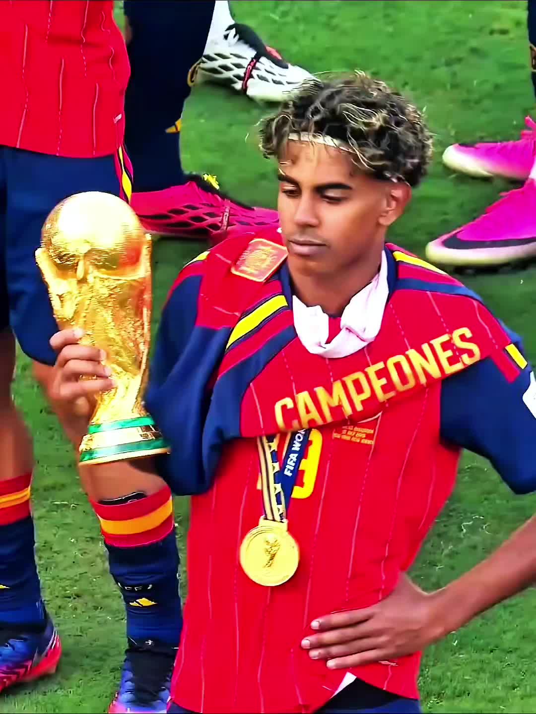 @UR &bull; CRISTIANO CR7 2027