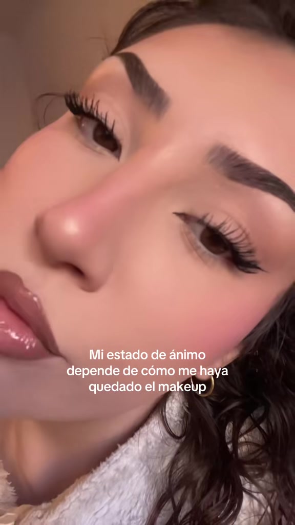 @Nadiaz✨