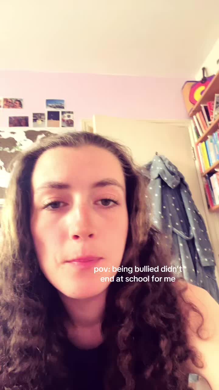 @molly
