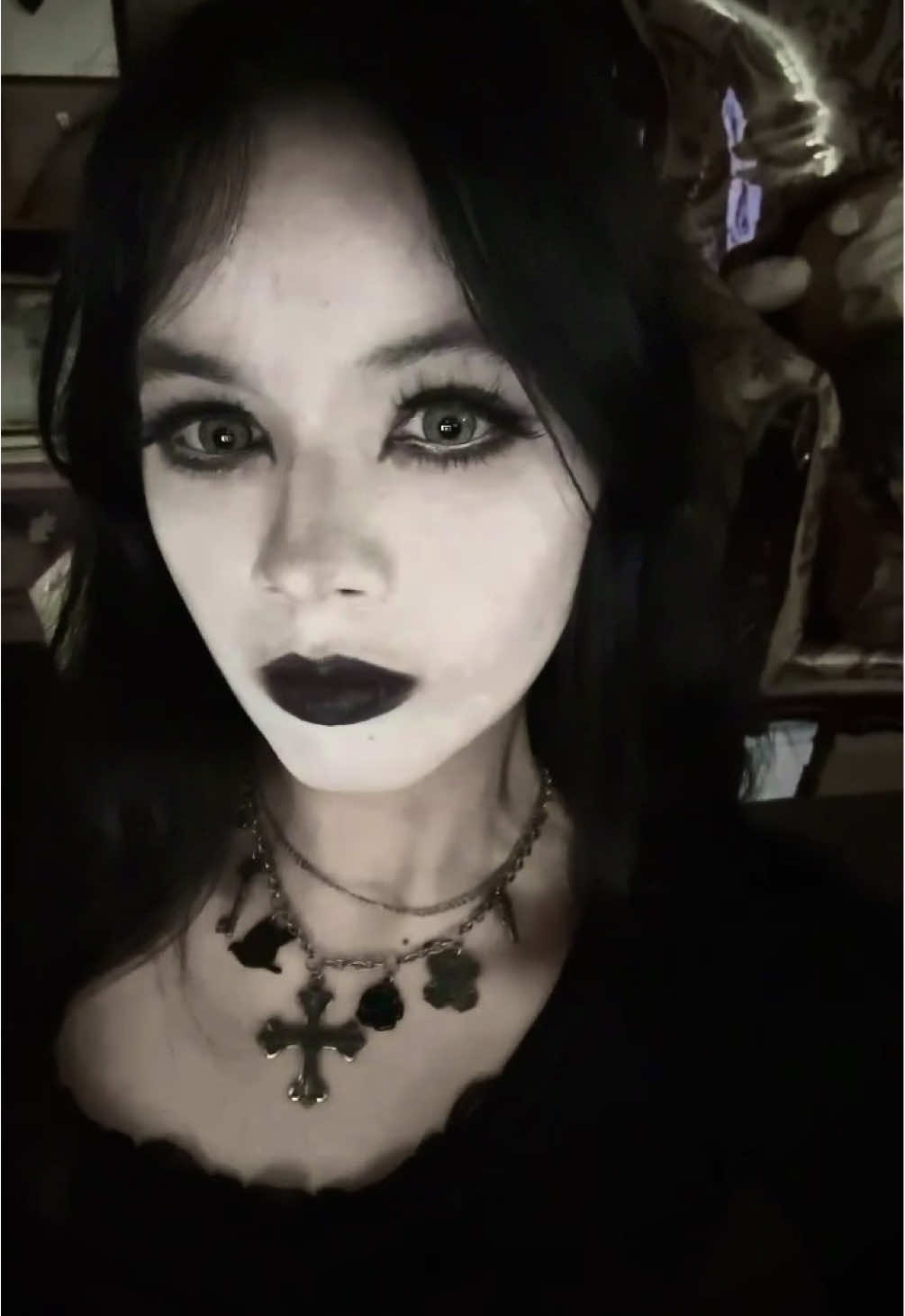 @dyinglivegirll