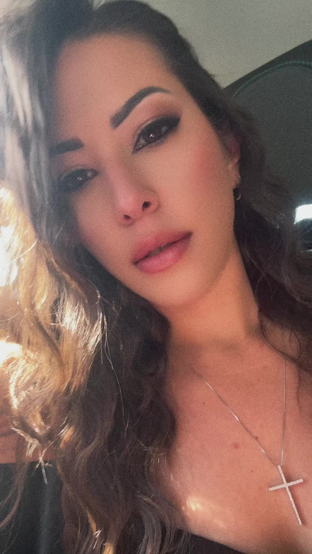 @Veronica