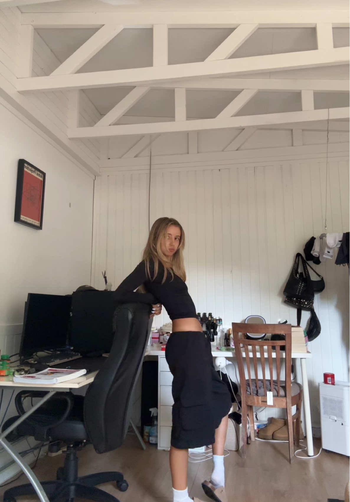 @ella