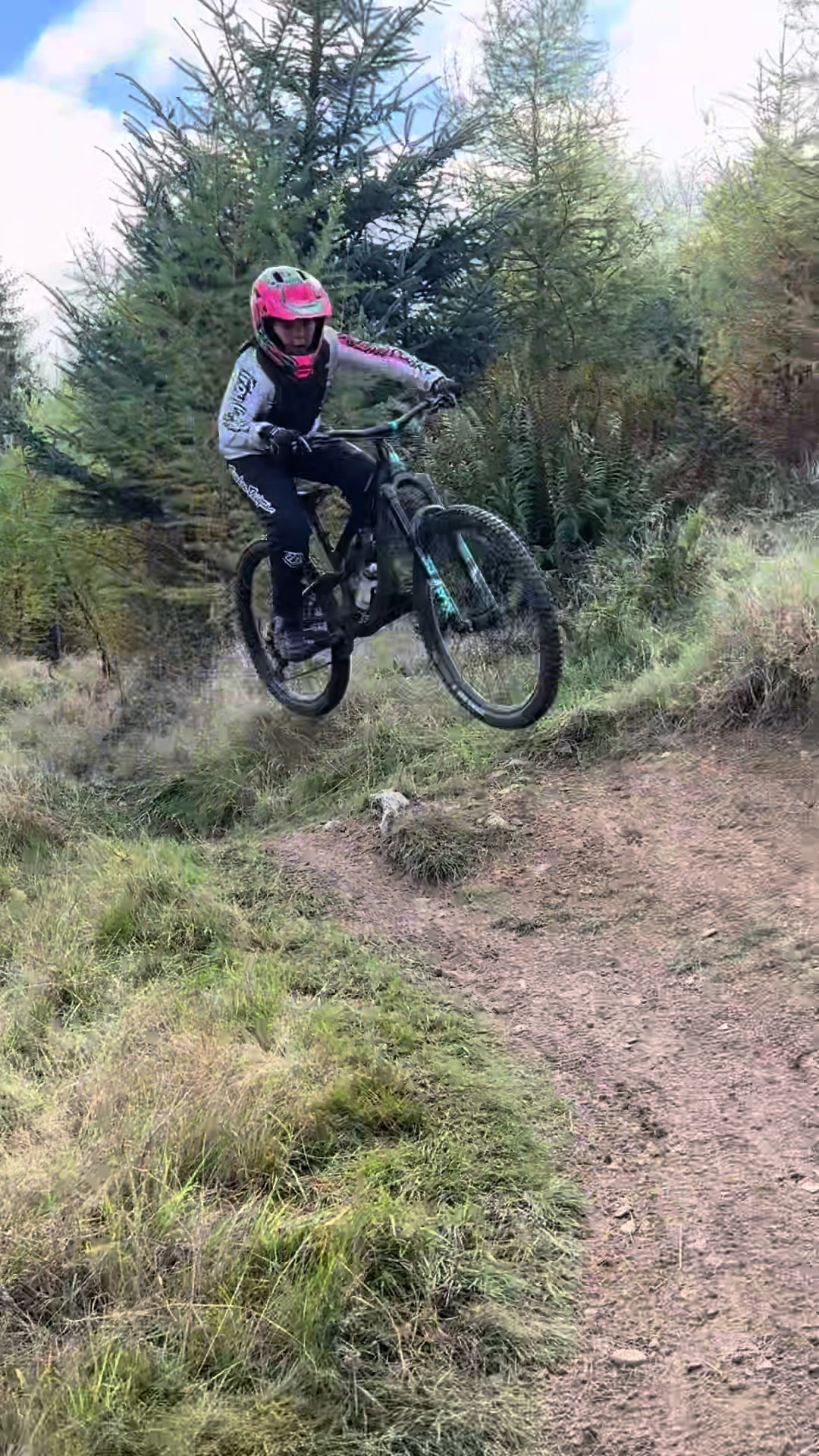@clive_bikes