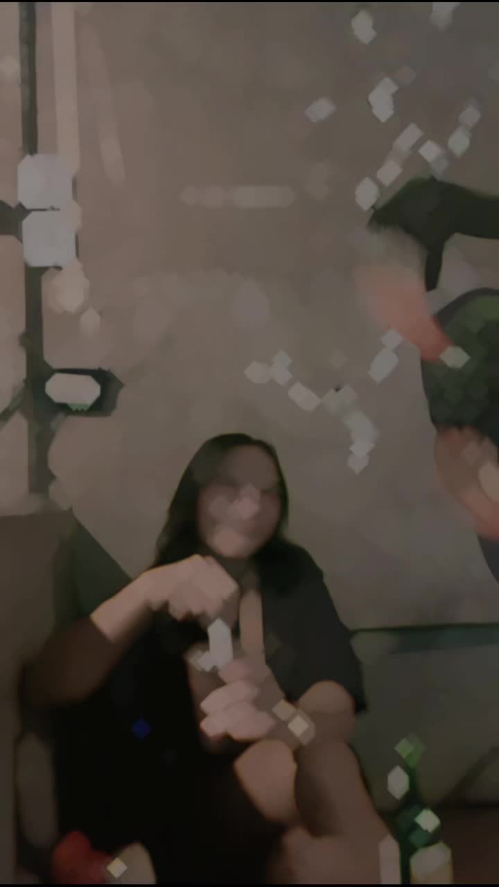 @MissDellaaaa