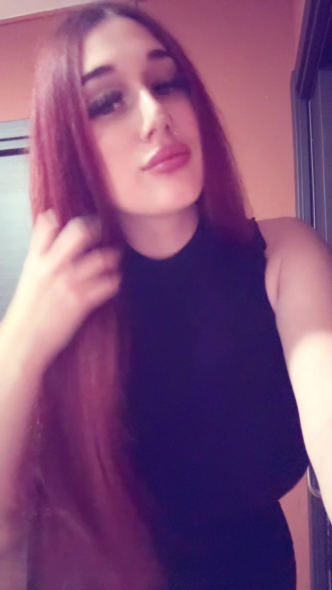 @deestinyy____