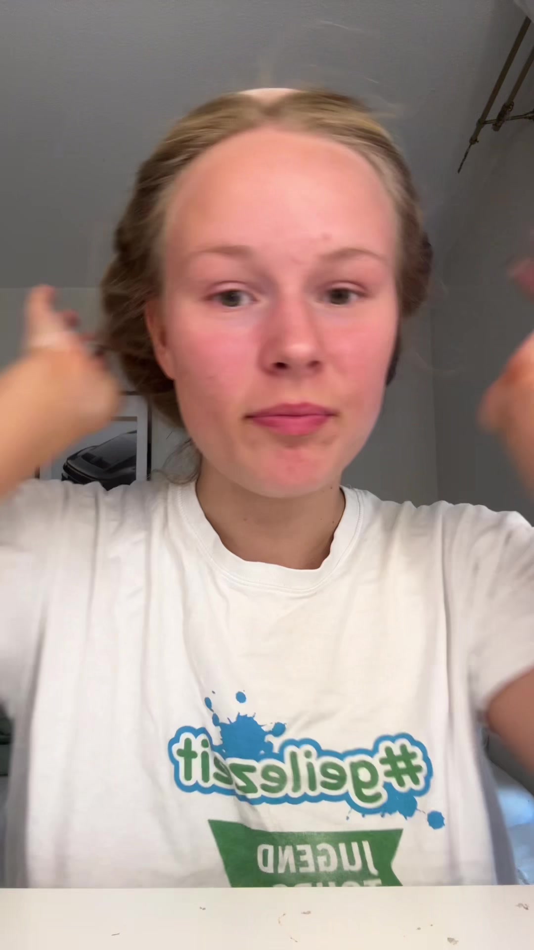 @nicole