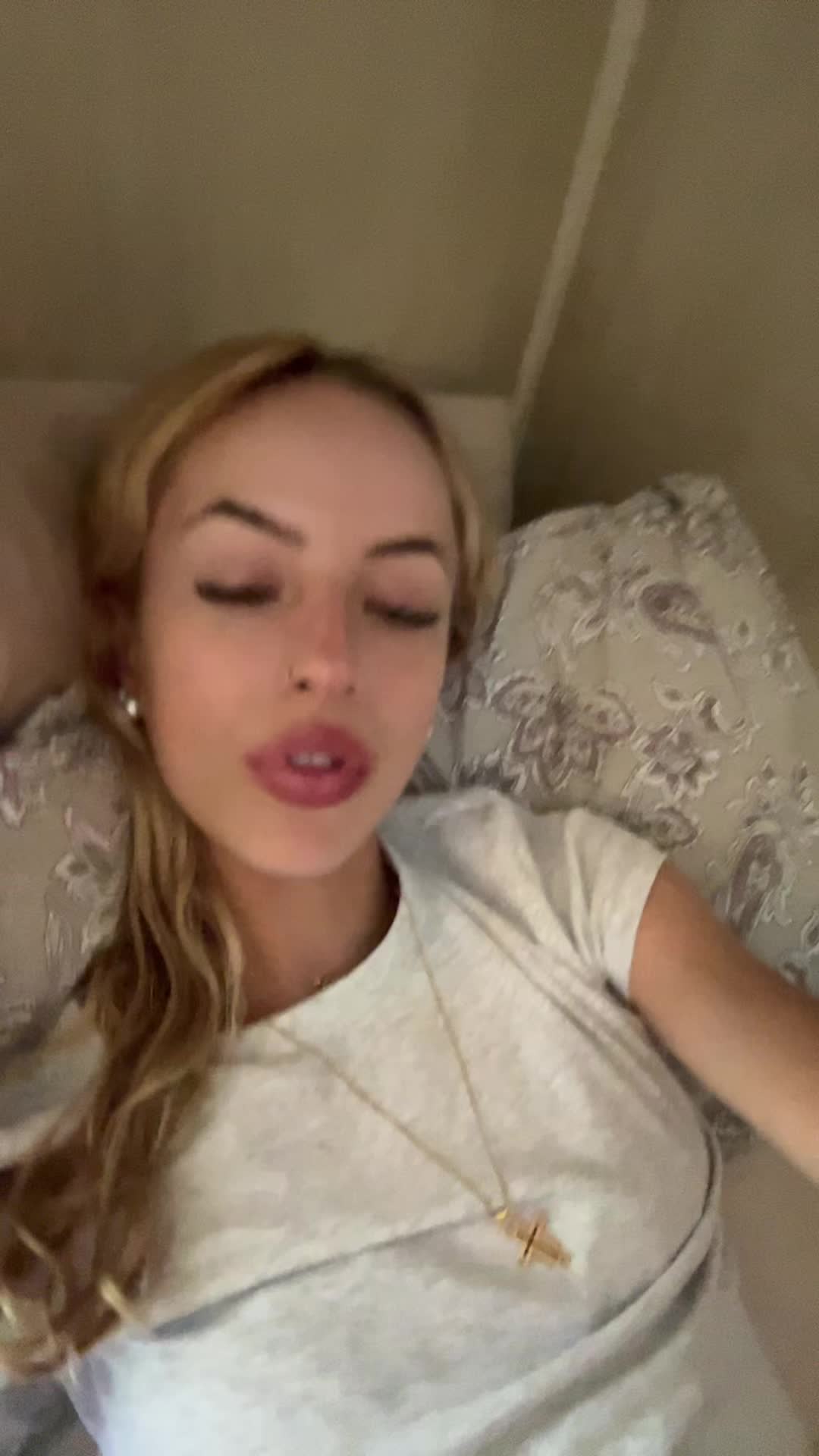 @ale🕸️