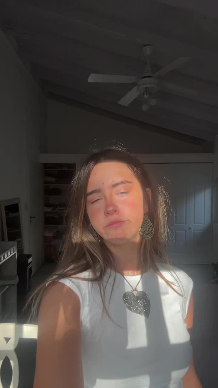 @Simona