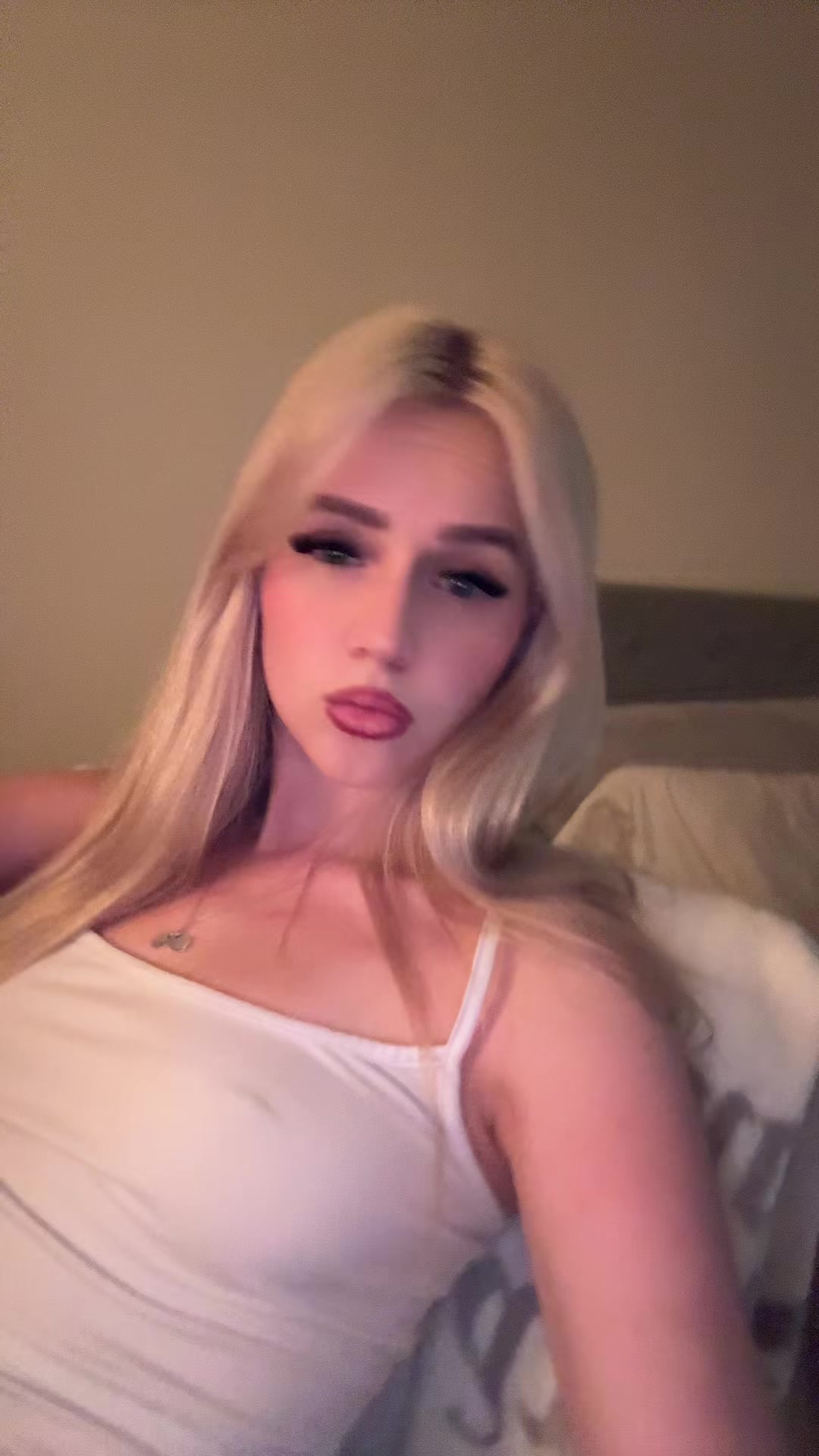@violet ๐ค