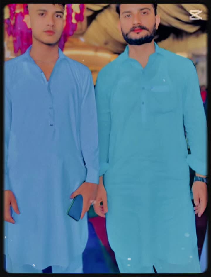@SHAHZAIB👑KING💊✌️