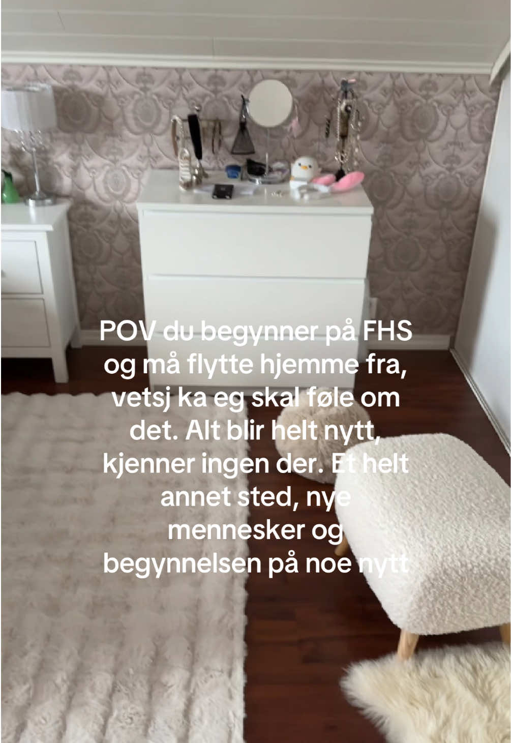 @𝓛ᥫ᭡.