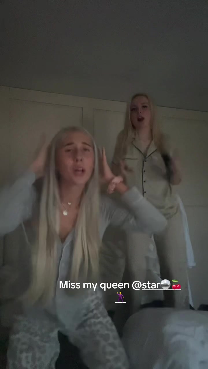 @b__3579