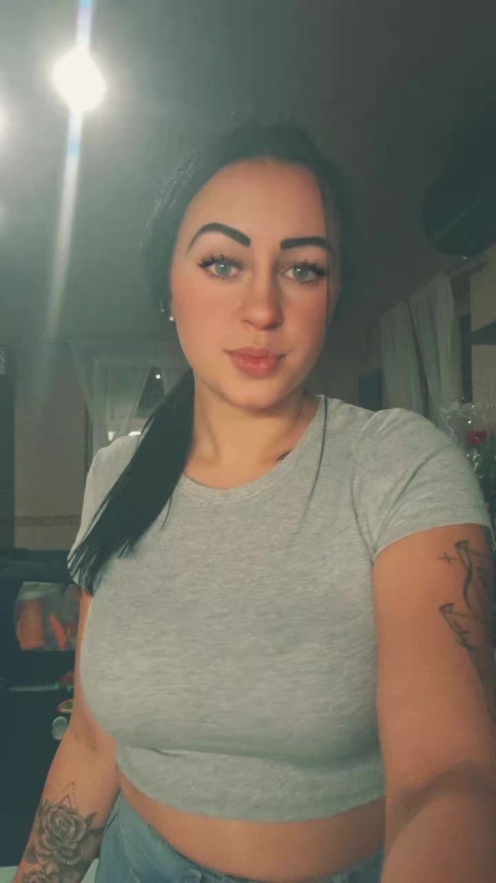 @Laura Juhász⚜️❤️⚜️
