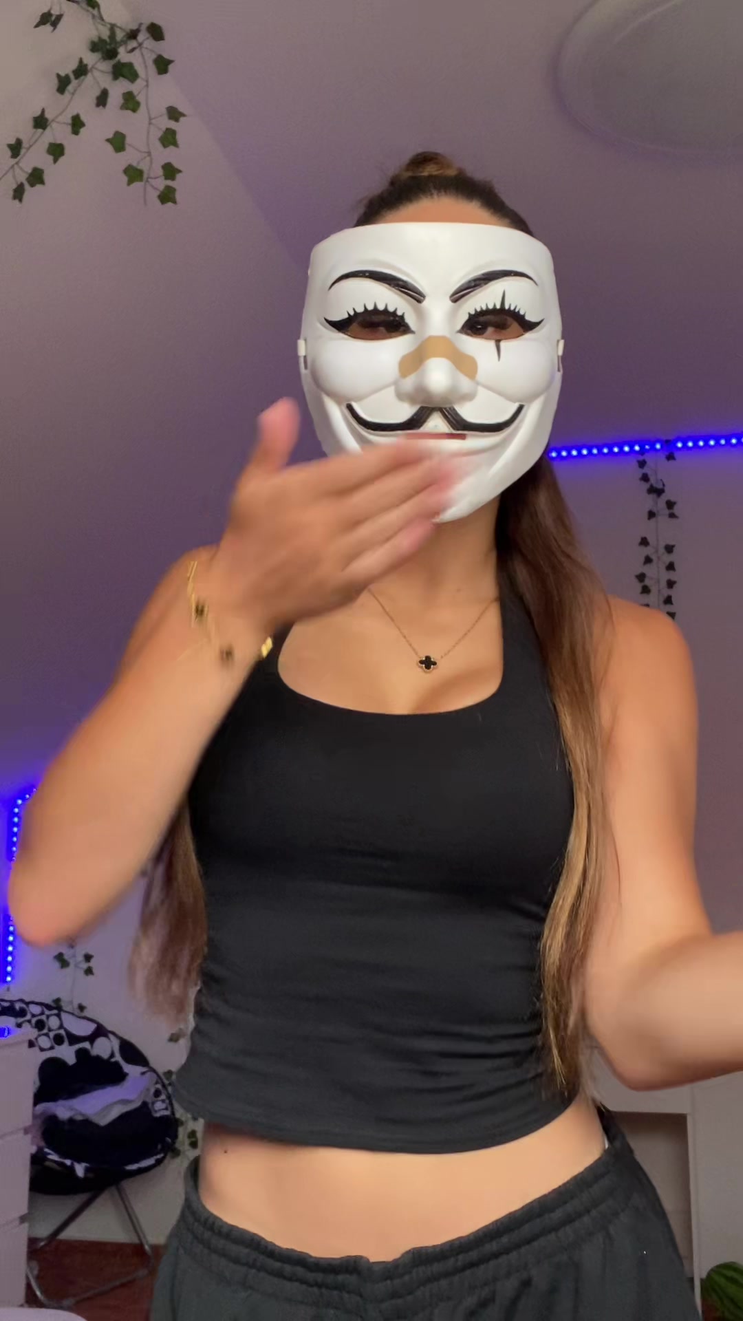 @𝐇𝐀𝐍𝐍𝐀🎀