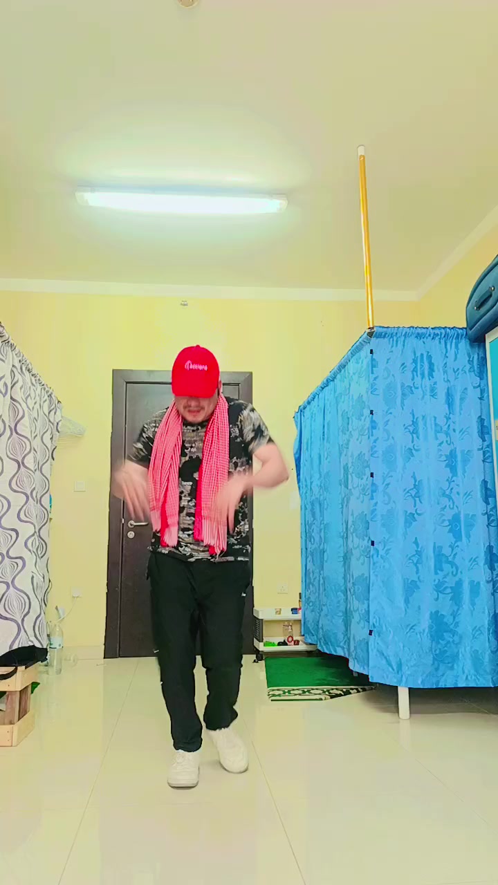 @[ B.G ] >Man < [🕑] danc🇶🇦