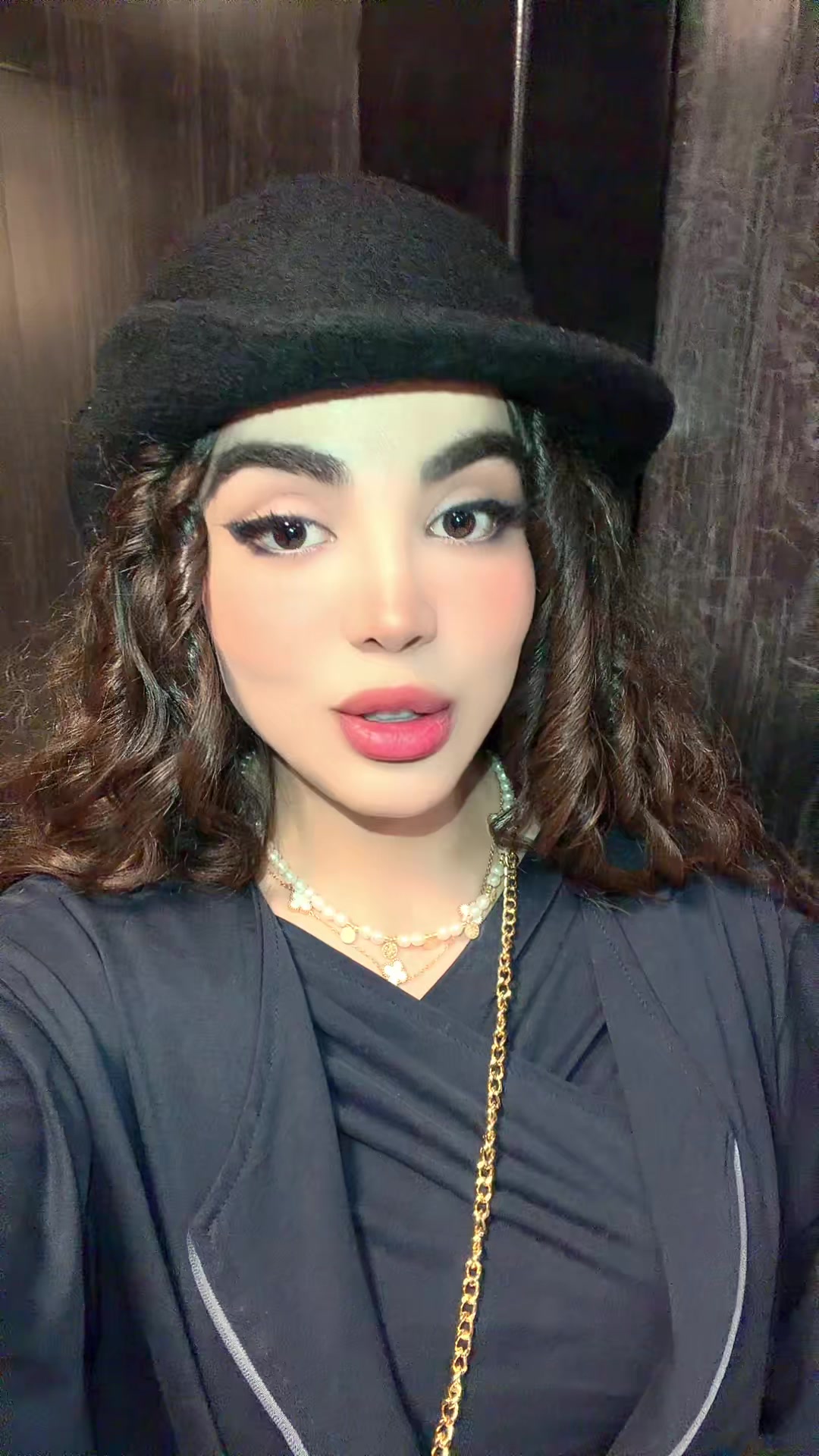 @Zahra Shiri