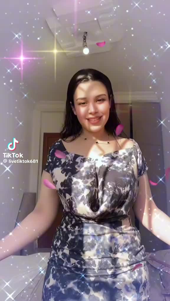 @TikTok & LIBERTAD DIGITAL &