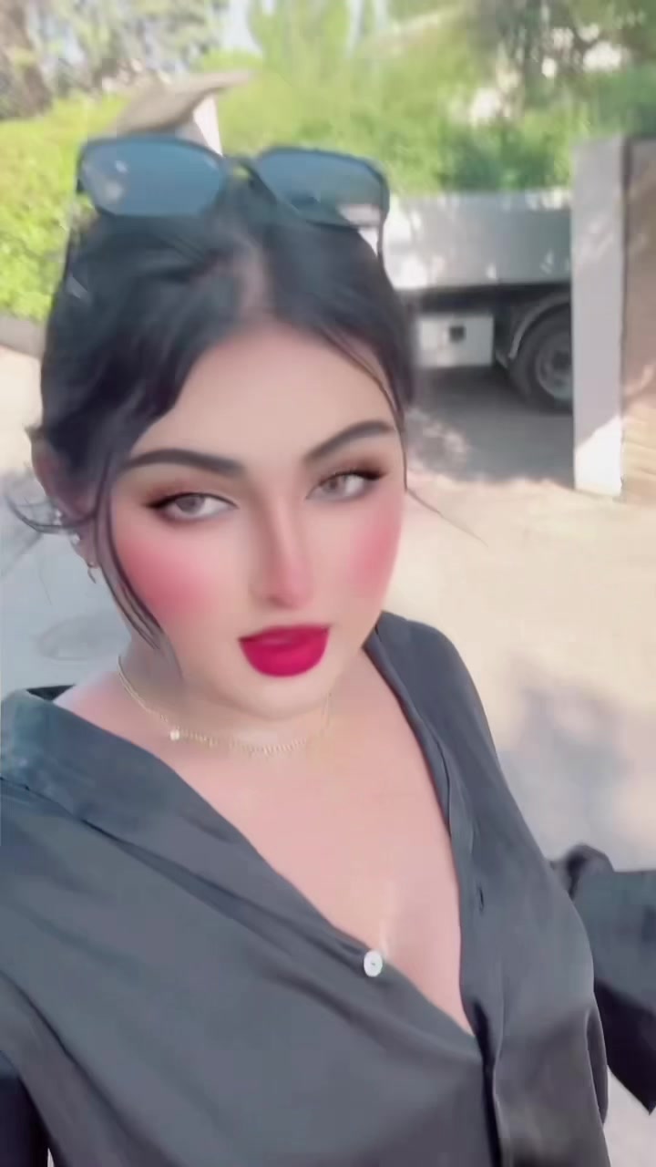 @Zara Malik🦋