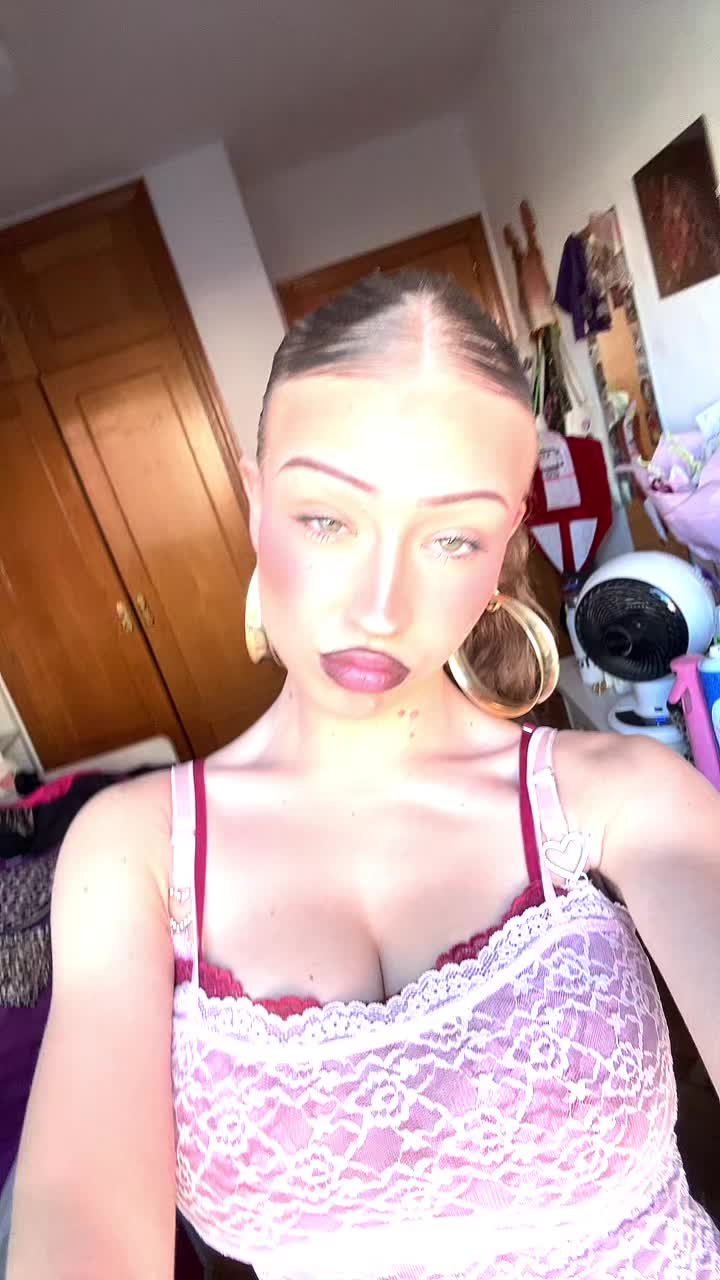 @lachikavampira