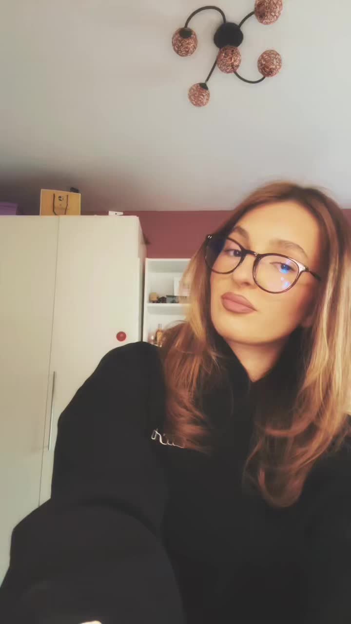 @lauraa💞