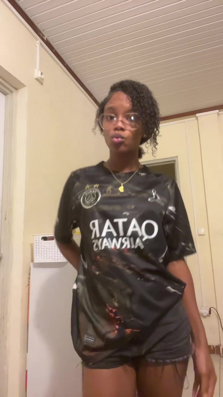 @𝐌𝐲𝐦𝐲𝐲 💋.