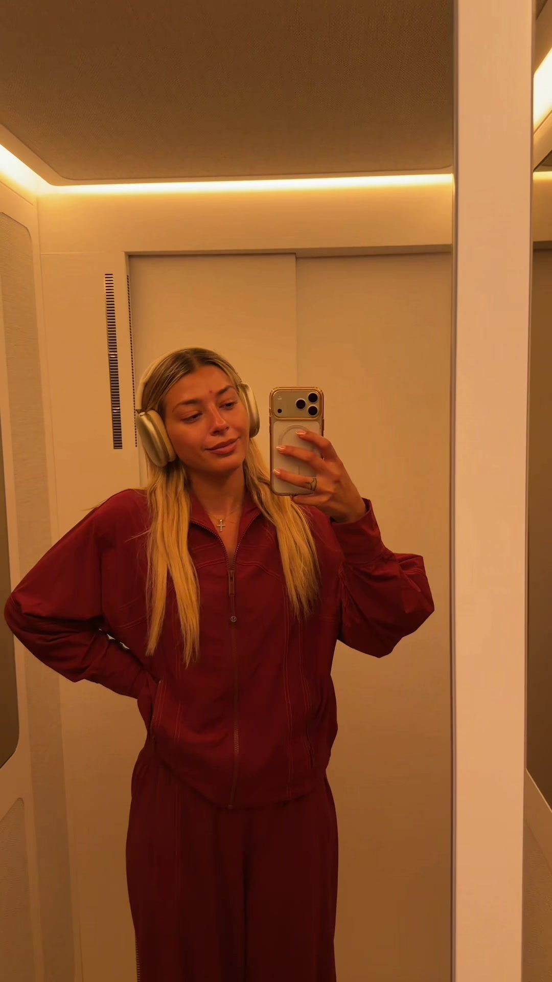@elinakalitzaki