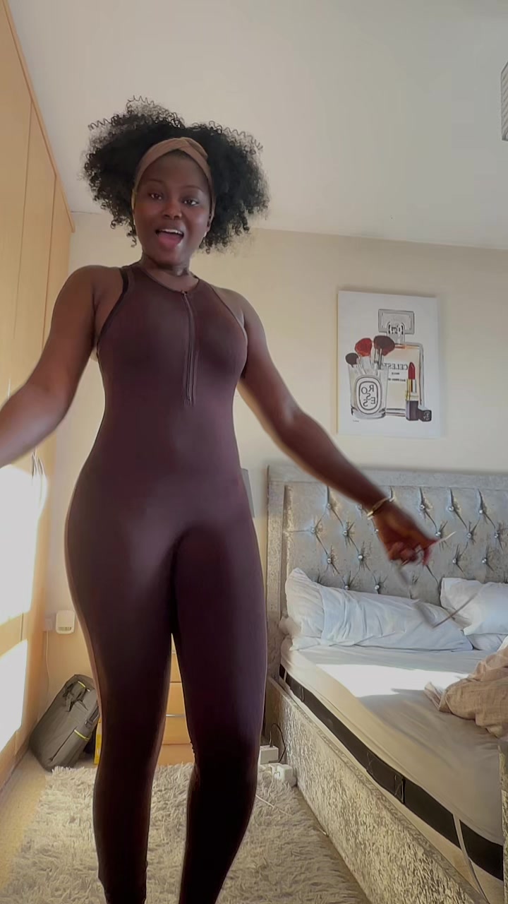 @Afra🥰🇬🇧