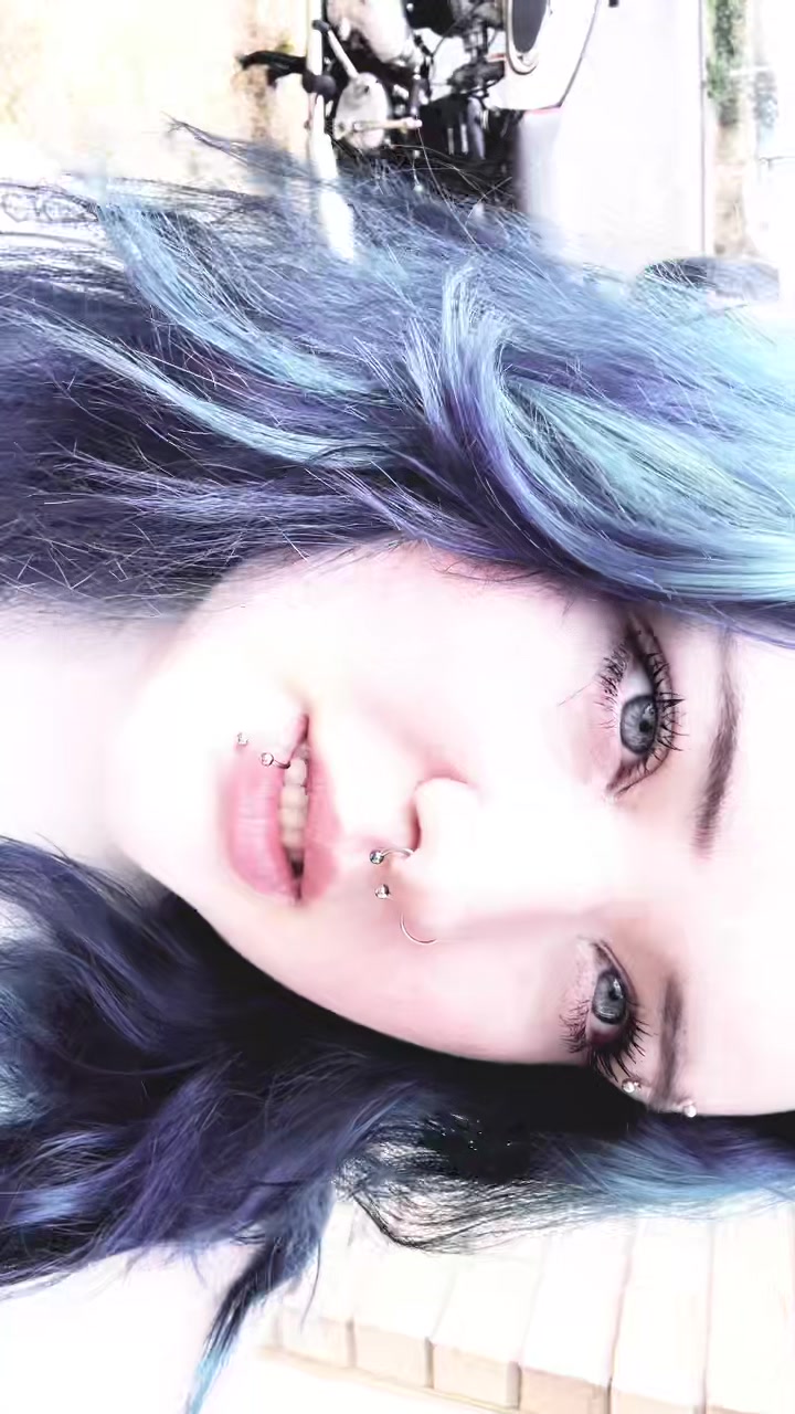 @Ilovemyrosietoy