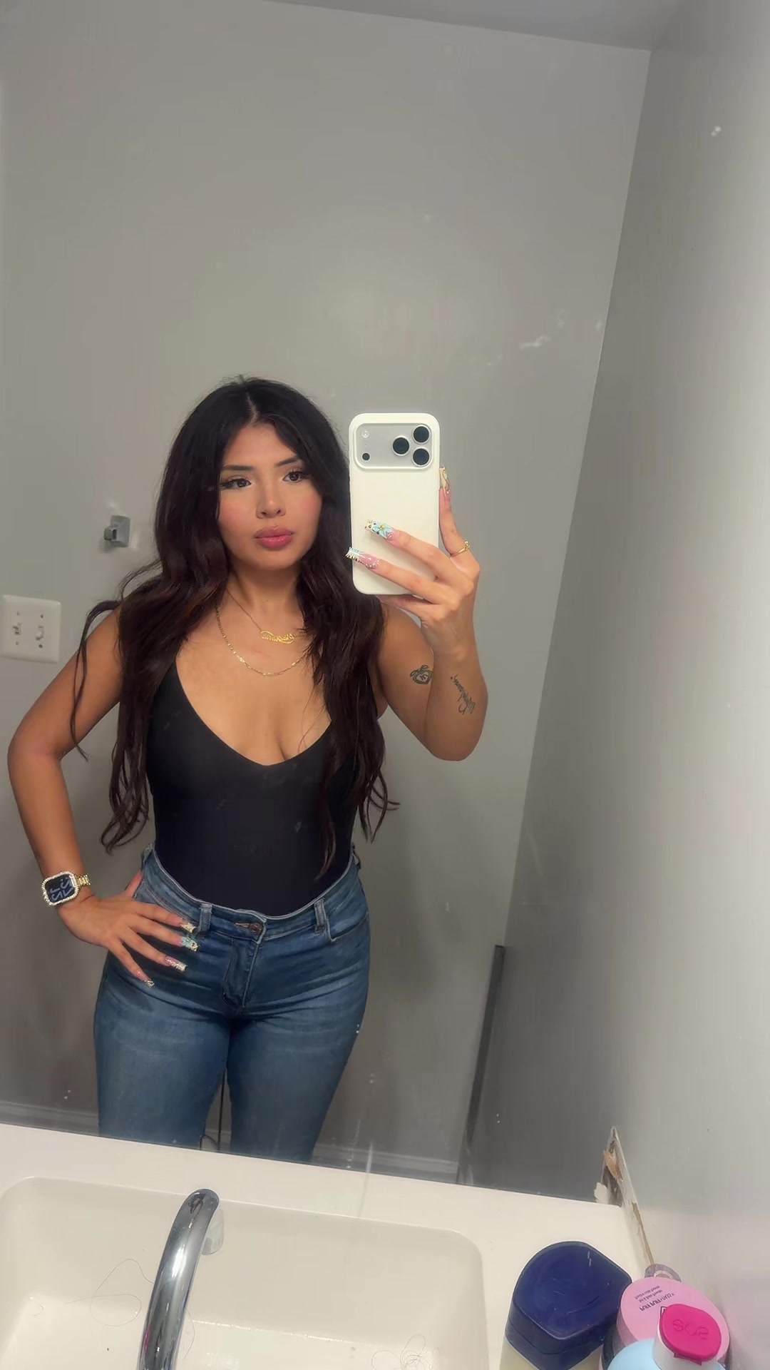 @YOFAVSHAWDYNAT