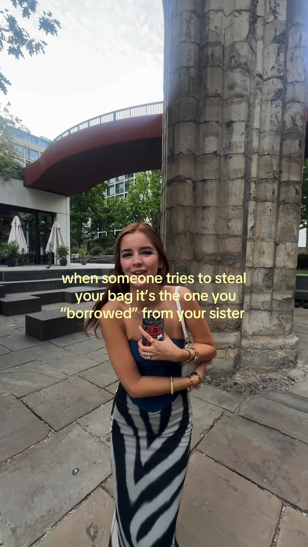 @Livvylou