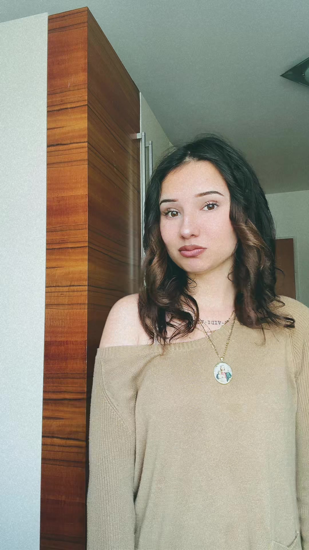 @Emicshuj
