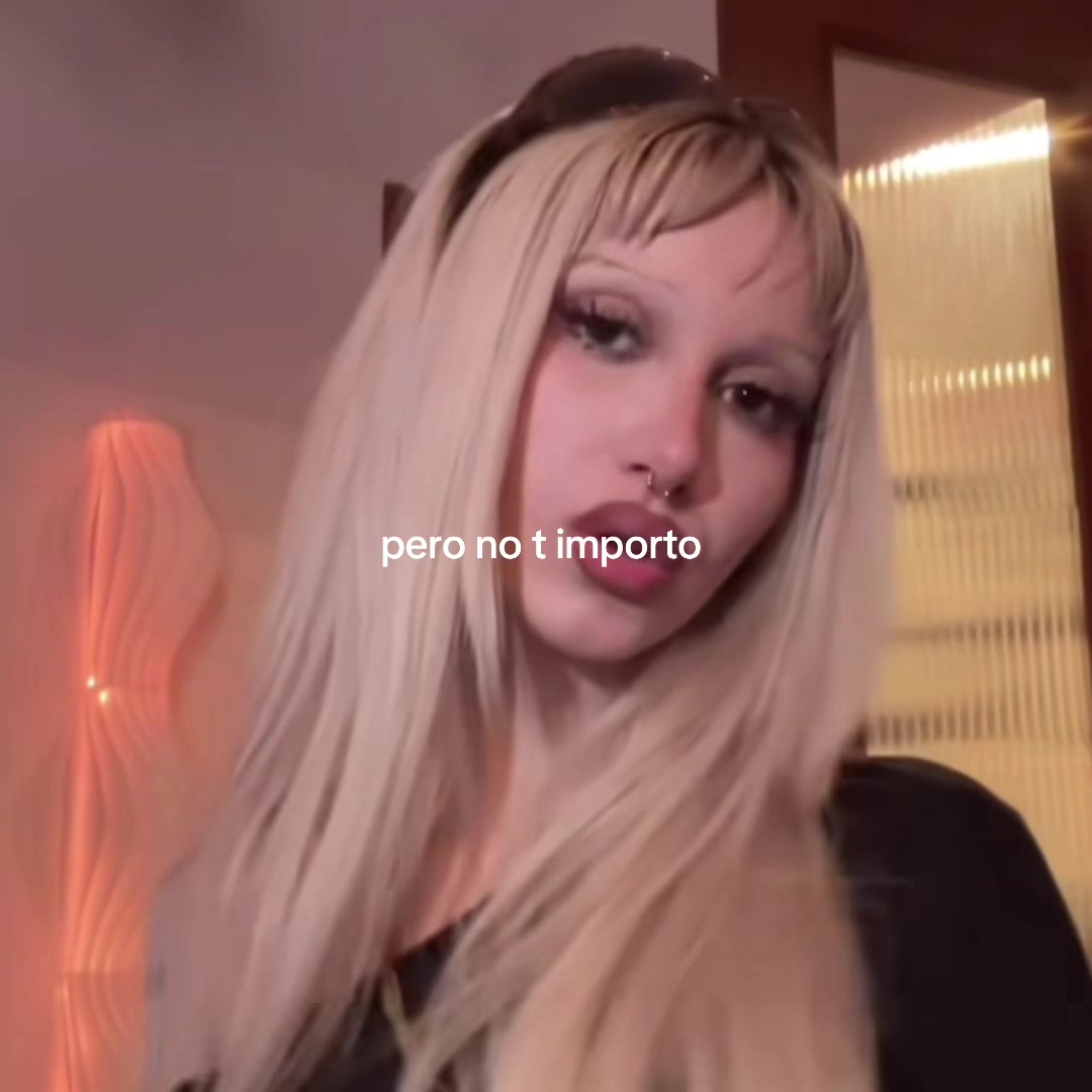 @☥