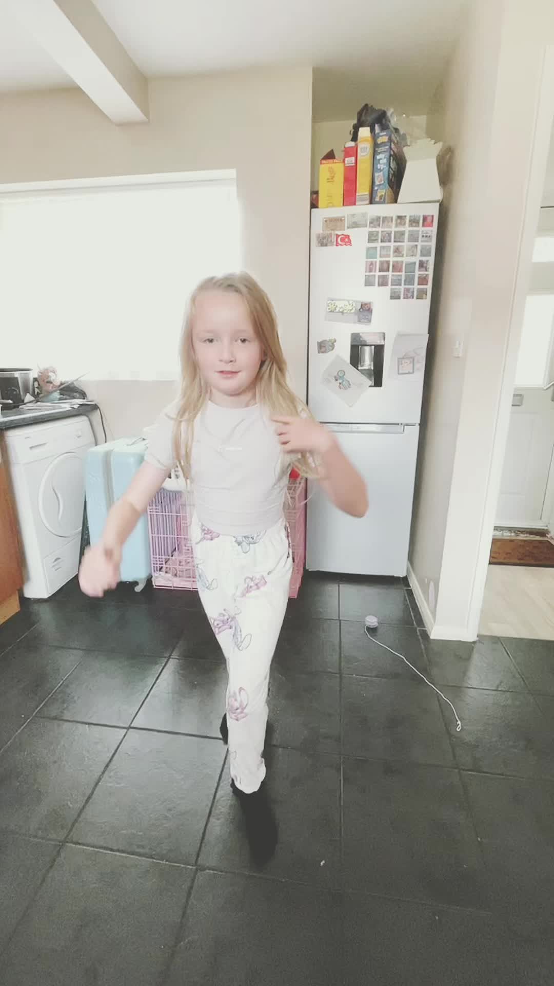 @lolamann0