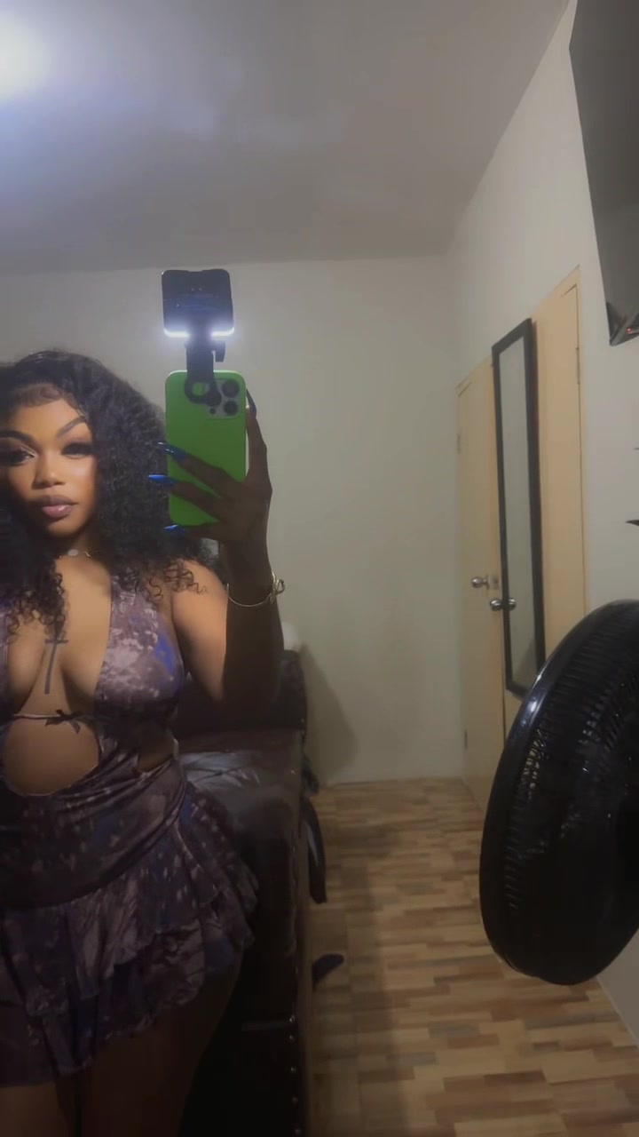 @1Bria
