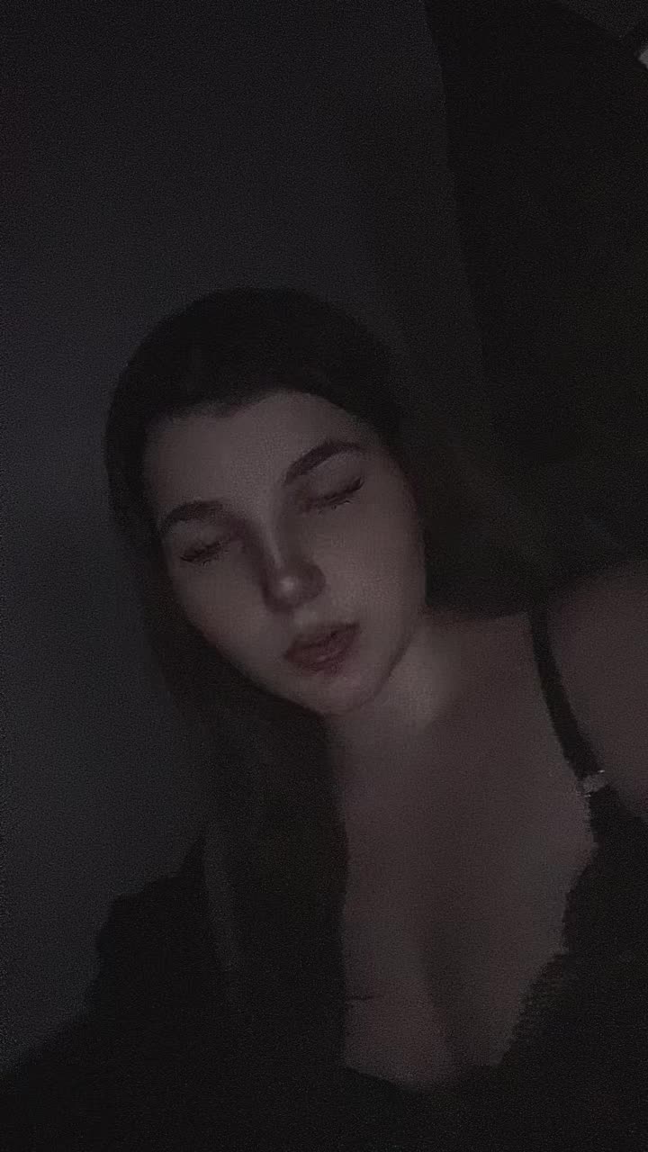 @Ell🦋🫶🏻