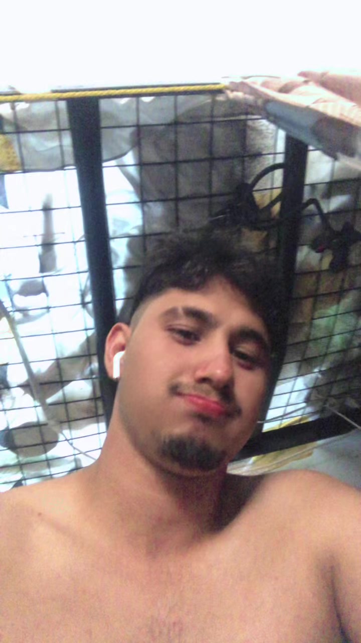 @Thapa 🤪 ko 😎xoro 🙈Hero 🙉xa
